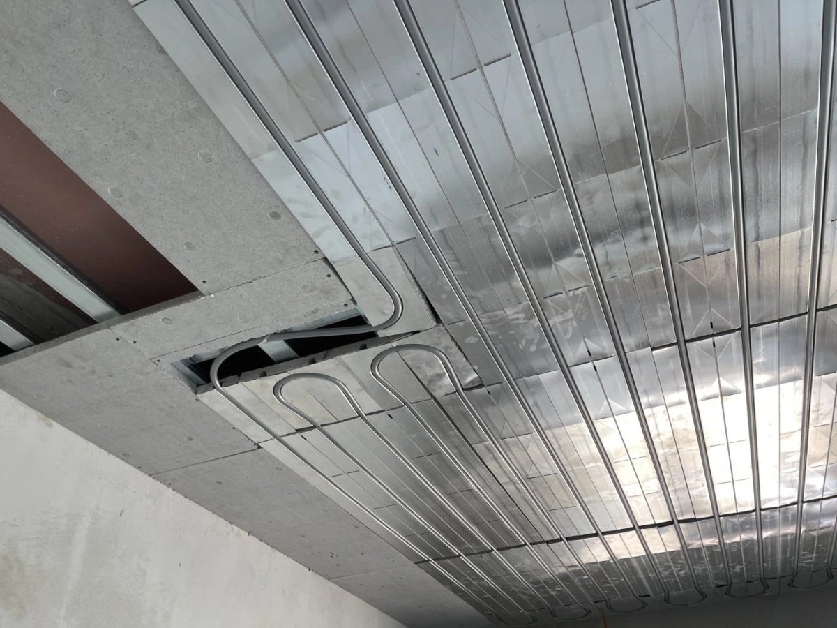 1760352926_7_2538_img1_b.jpg (221 KB)