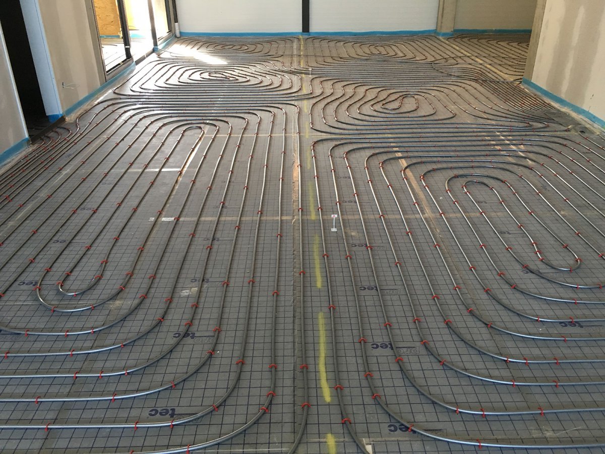 1803_img1_b.jpg (264 KB)