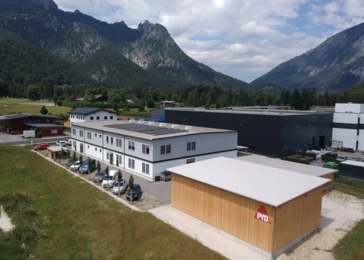 3353_img1_b.jpg (86 KB)