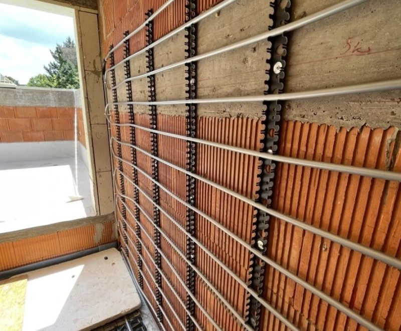 1760352952_16_3014_img1_b.jpg (161 KB)